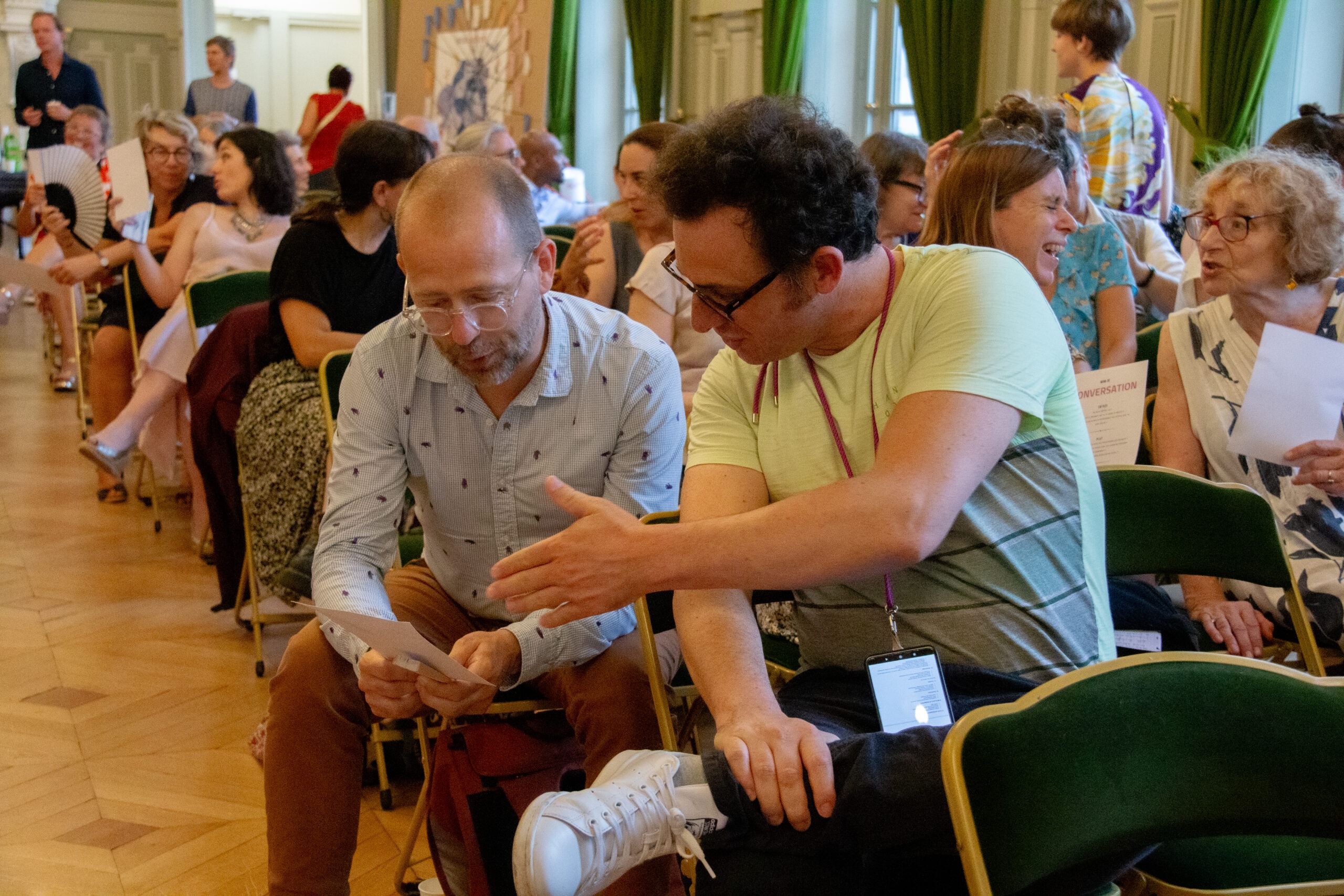 Salle conversation
